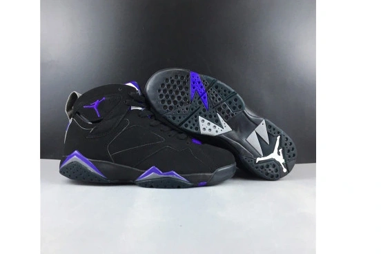 304775-053 RAY ALLEN RETRO BUCKS AIR 304775-053 JORDAN 7 0320